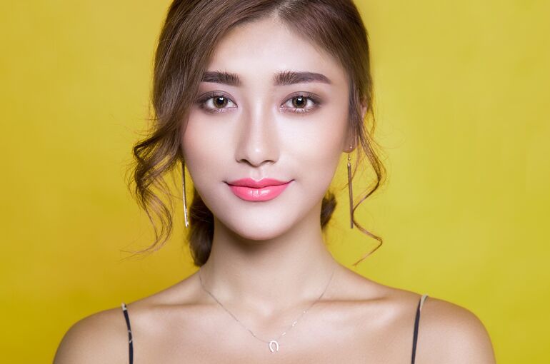 beauty-2190682_1920