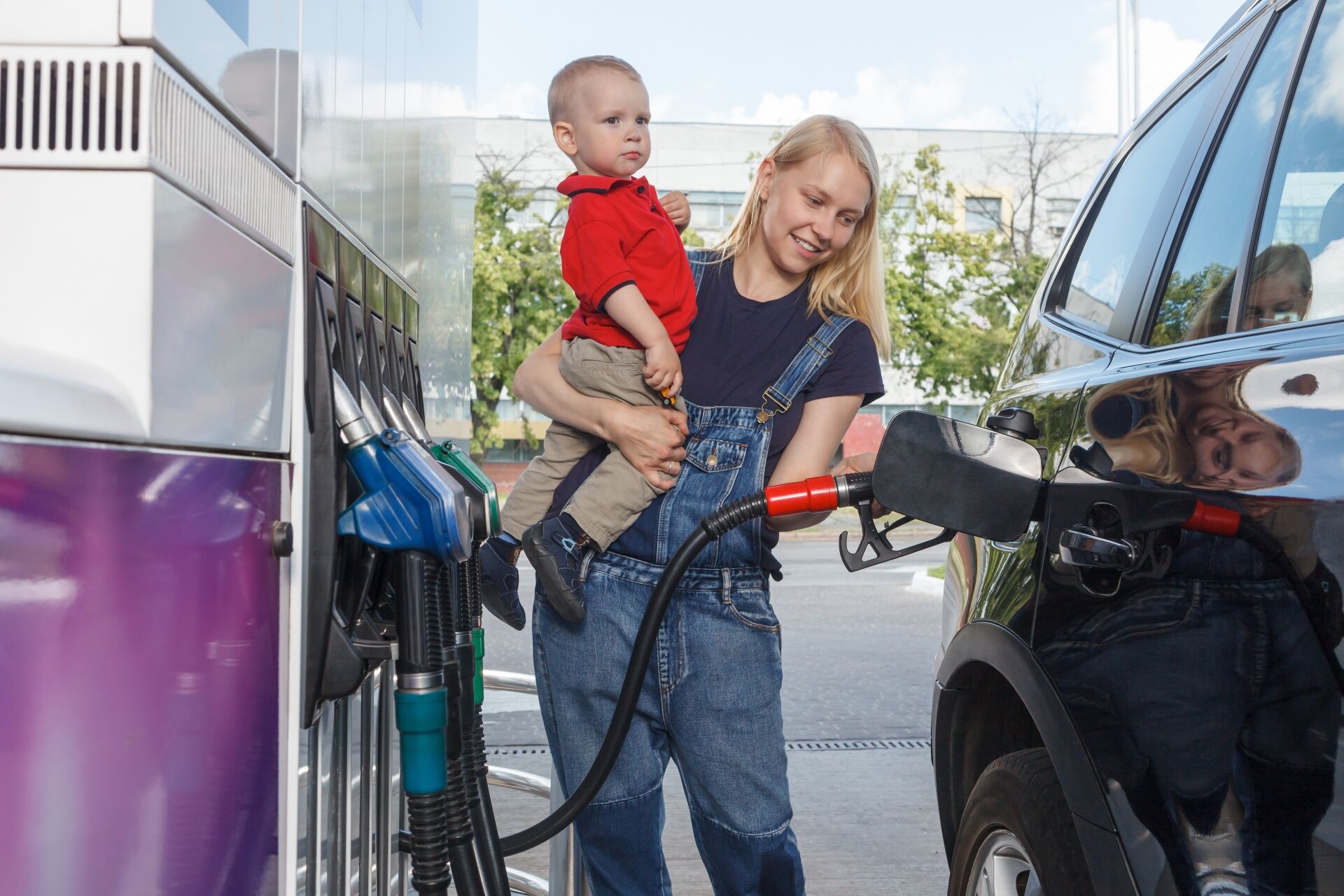 ガソリンスタンドでのルートサンプリングとは？自動車ドライバーに特化したマーケティングを。 ルートサンプリングの情報をお探しの方が参考にして